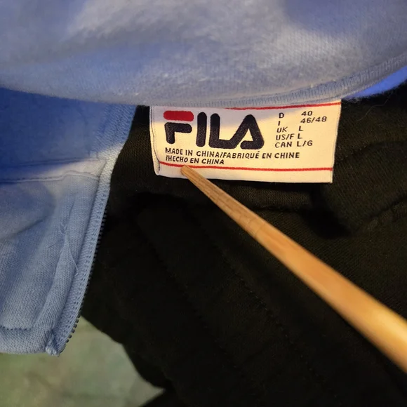 Fila Colorblock Pullover - Picture 11 of 12